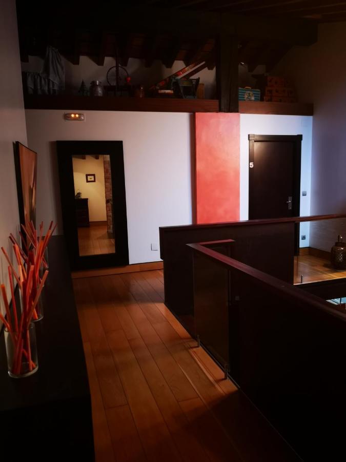 Posada Los Calderones Сантильяна-дель-Мар Экстерьер фото