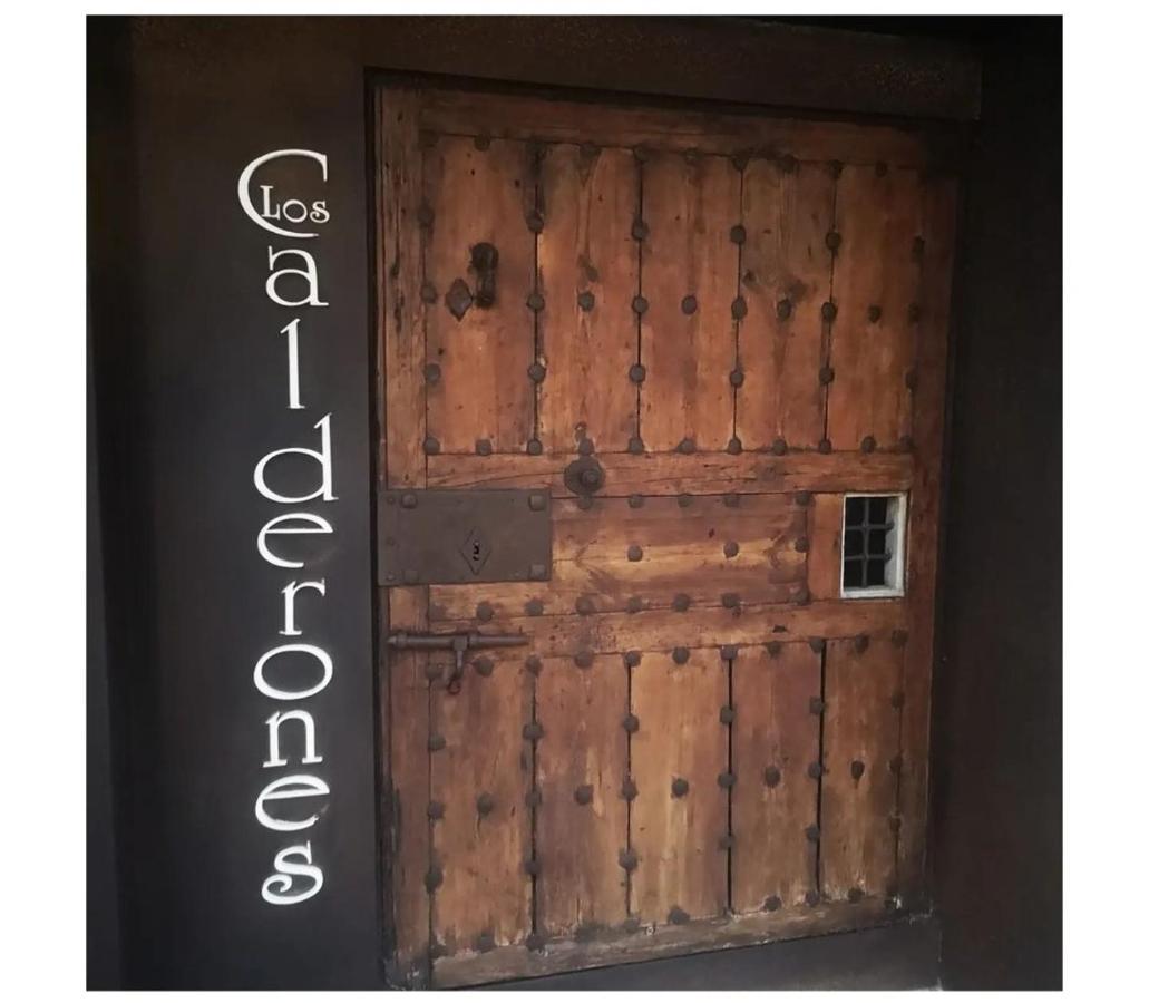 Posada Los Calderones Сантильяна-дель-Мар Экстерьер фото