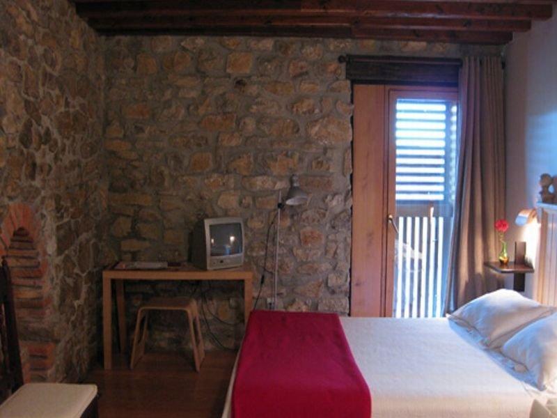 Posada Los Calderones Сантильяна-дель-Мар Экстерьер фото